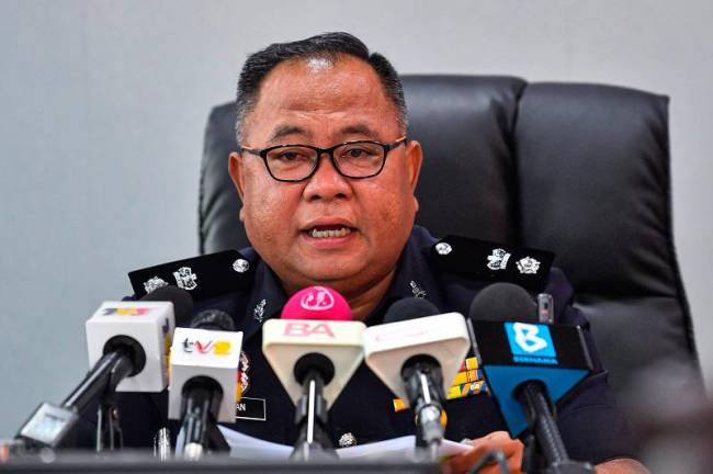 Port Dickson district police chief, Supt Maslan Udin. - BERNAMApix