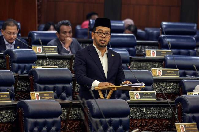 Timbalan Menteri di Jabatan Perdana Menteri (Hal Ehwal Agama), Dr Zulkifli Hasan. - fotoBERNAMA