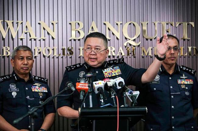 Bukit Aman Narcotics Crime Investigation Department director, Datuk Seri Khaw Kok Chin. - BERNAMApix