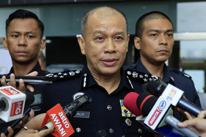 Inspector-General of Police (IGP) Datuk Seri Mohd Khalid Ismail. - BERNAMA