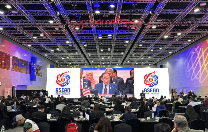 International Media Centre, during the ASEAN–GCC–China Summit at the Kuala Lumpur Convention Centre. - BERNAMApix
