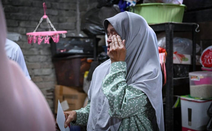 Wan Azizah Wan Mohd Ali, 79, a single mother living in poverty in Kampung Sungai Karang Darat, Kuantan, Pahang. - BERNAMA