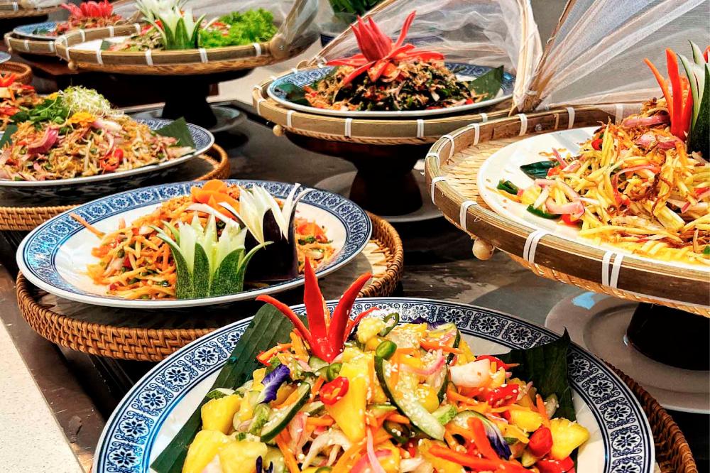 $!A vibrant spread of diverse culinary delights served at Courtyard by Marriott KL.