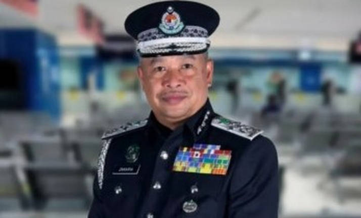 Immigration director-general Datuk Zakaria Shaaban. - BERNAMApix