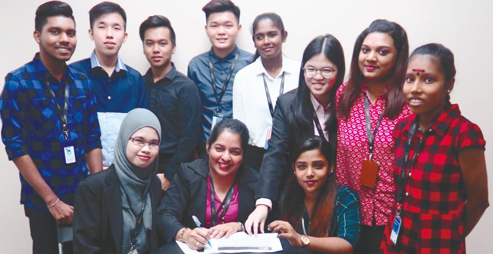 Gain a USA professional business qualification recognised worldwide at Berjaya TVET College.
