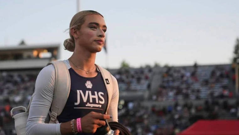 A transgender high school athlete, AB Hernandez, 16. —AFPpix