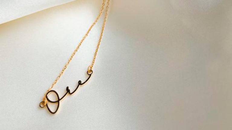 A timeless piece engraved with initials or dates to cherish. – ALL PICS FROM PINTEREST