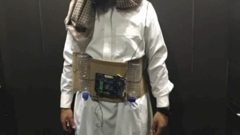 Yemeni fined RM400 for suicide bomber Halloween costume (Update)