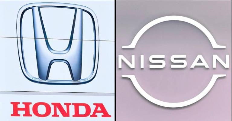 This combination of pictures created on February 13, 2025 shows the logo of Honda Motor (L) taken on February 6, 2025 at the company’s showroom in Tokyo and the logo of Nissan Motor (R) being displayed at the company’s showroom in Tokyo on February 13, 2025. Japanese auto giants Honda and Nissan confirmed on February 13, they had scrapped merger talks announced in December, ending a tie-up that would have created the world’s third-largest automaker. - Kazuhiro NOGI / AFP