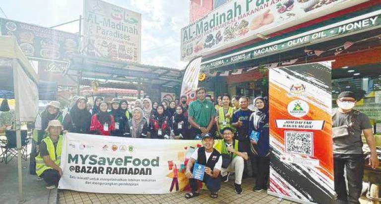 The MYSaveFood team aims to raise awareness in society about the importance of valuing food and minimising waste.