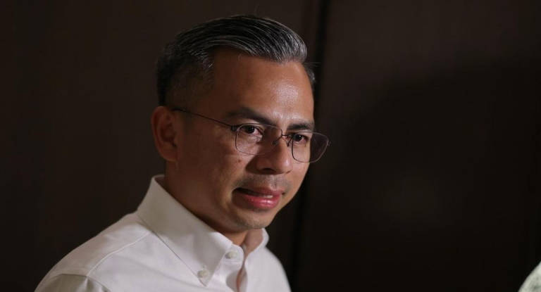 Communications Minister Datuk Fahmi Fadzil. - BERNAMApix