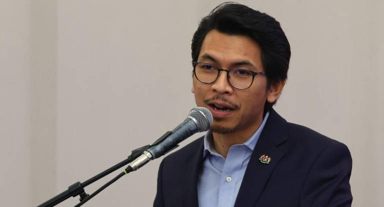 Finance Minister’s political secretary Muhammad Kamil Abdul Munim. - BERNAMApix