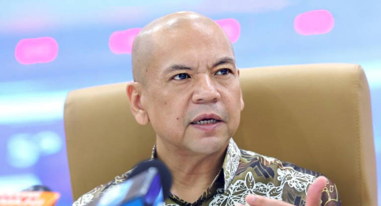Domestic Trade and Cost of Living Minister Datuk Armizan Mohd Ali. - BERNAMA