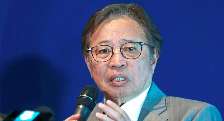 Sarawak Premier Tan Sri Abang Johari Tun Openg. - BERNAMApix