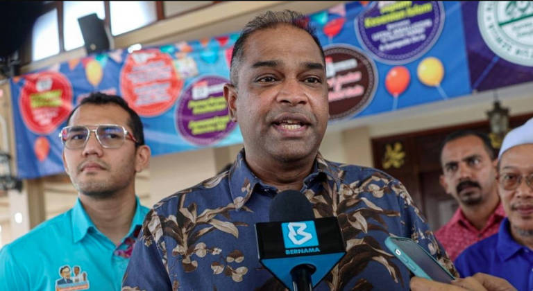 Entrepreneur Development and Cooperatives (KUSKOP) Deputy Minister Datuk Seri R. Ramanan. - BERNAMApix