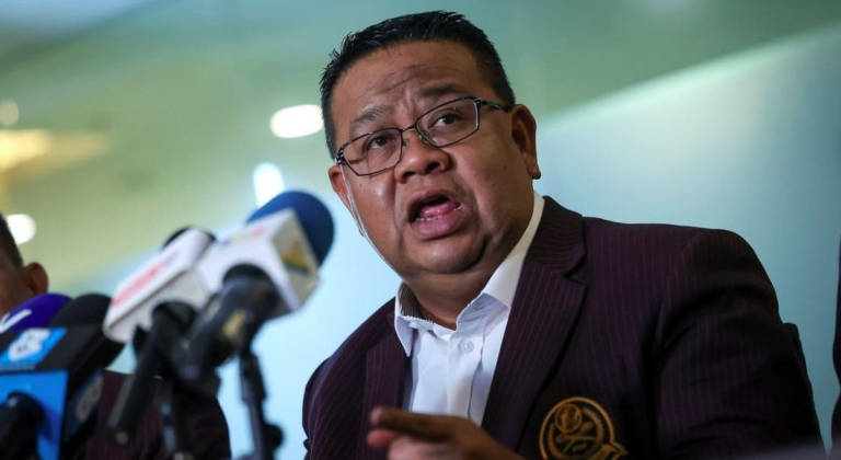 Malaysian Sepaktakraw Association (PSM) president Datuk Mohd Sumali. - BERNAMA