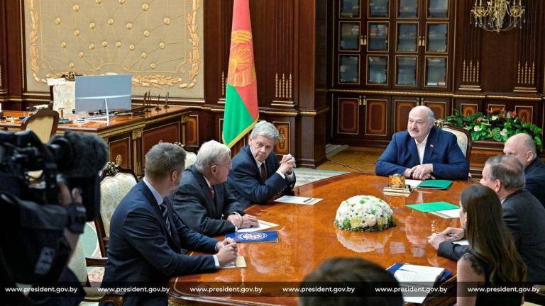 Members of the delegations, led by Belarusian President Alexander Lukashenko and U.S. special envoy Keith Kellogg, attend a meeting in Minsk, Belarus, June 21, 2025. - REUTERSPIX
