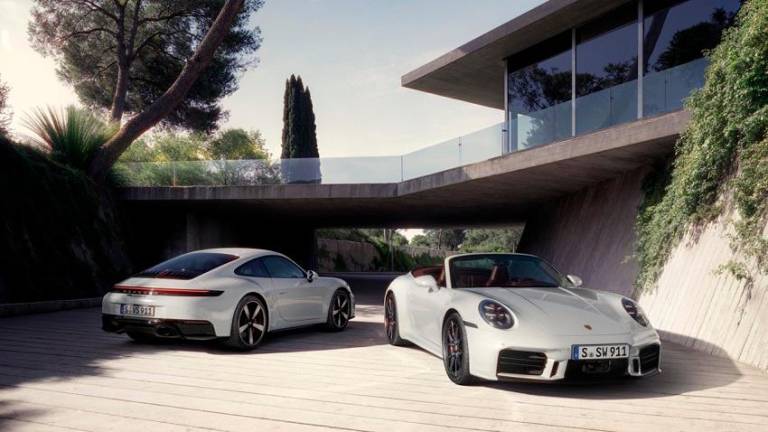 Porsche introduces the 2025 911 Carrera S