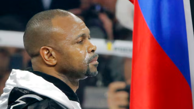 Roy Jones Jr v Enzo Maccarinelli cruiserweight fight - REUTERS/Maxim Shemetov