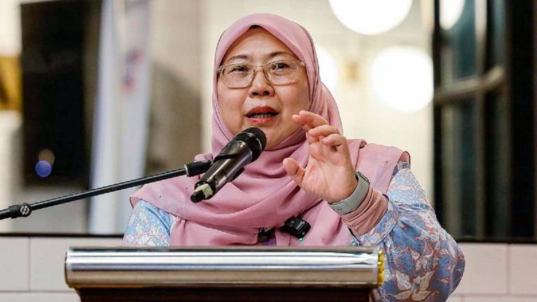 Timbalan Menteri Perdagangan Dalam Negeri dan Kos Sara Hidup, Dr Fuziah Salleh. - fotoBERNAMA