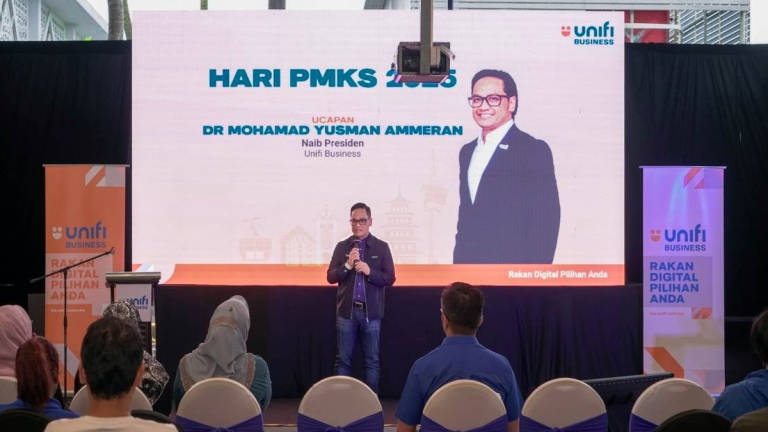 Dr Mohamad Yusman Ammeran, vice-president of Unifi Business. - Unifi Business pic via BERNAMA