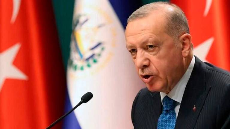 President of Turkey Recep Tayyip Erdogan delivers a speech during a press conference in Ankara, on January 20, 2022. (Adem Altan/AFP)