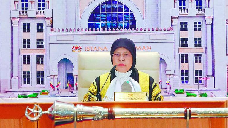Appointed in May 2019, Tengku Maimun served as Malaysia’s chief justice for six years and two months, leaving behind a legacy of integrity and judicial excellence. – BERNAMAPIC