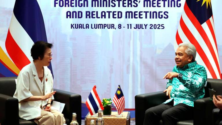 Datuk Seri Amran Mohamed Zin - BERNAMA