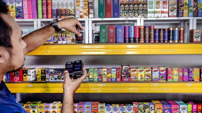 Nur Amani said vape liquids often contain propylene glycol and vegetable glycerin that are unsafe for inhalation. – ADIB RAWI YAHYA/THESUN