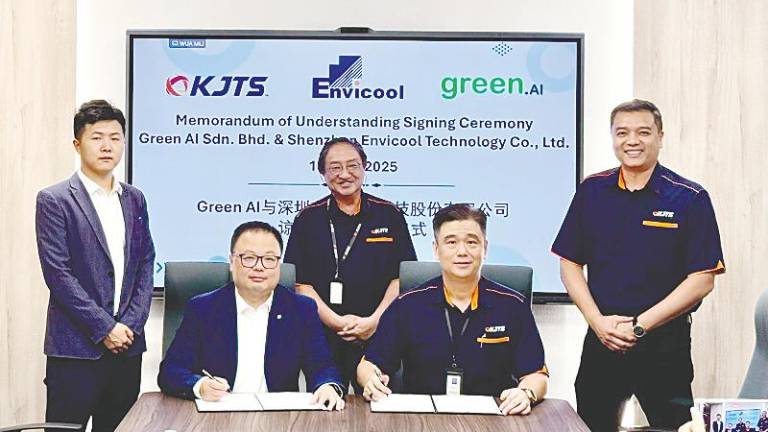 From left: Envicool Malaysia deputy general manager Yu Zhengwei, Shenzhen Envicool director, channel sales Yu Dengke, Green AI director Ng Kah Choong, and KJTS Group managing director Lee Kok Choon and executive director Sheldon Wee.