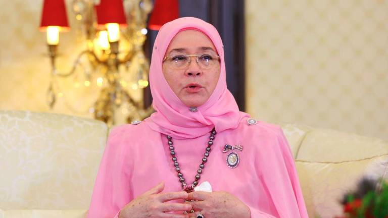 Tengku Ampuan Pahang Tunku Azizah Aminah Maimunah Iskandariah. - BERNAMA