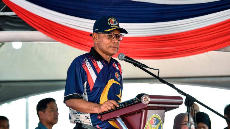 Menteri Dalam Negeri Datuk Seri Saifuddin Nasution Ismail menyampaikan ucapan pada Majlis Jelajah Wira MADANI dan Sambutan Ulang Tahun ke-20 APMM di Kompleks APMM Zon Maritim Sandakan hari ini- fotoBERNAMA