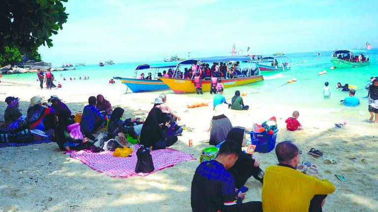 While our nation offers incredible experiences across land, sea and even air, the drive for fun can sometimes lead to bypassed safety protocols.– BERNAMAPIC