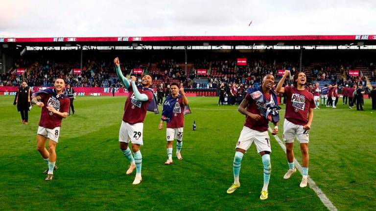 Burnley players celebrate after being promoted to the Premier League Action Images- REUTERSpix