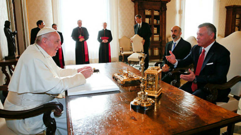 Pope tackles US-Jerusalem issue with Jordan's King