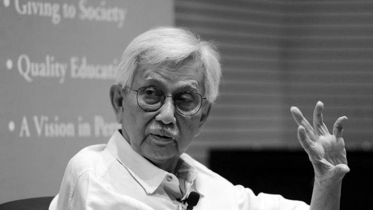 Former Finance Minister Tun Daim Zainuddin - BERNAMApix