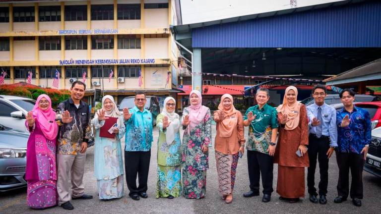 Gambar Kredit: Fadhlina Sidek / Facebook