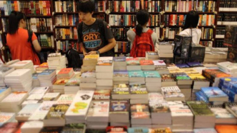 Publishers take on China at Hong Kong book fair