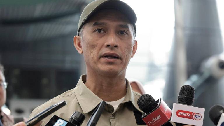 Ketua Pengarah (KP) Agensi Kawalan dan Perlindungan Sempadan Malaysia (AKPS) Datuk Seri Mohd Shuhaily Mohd Zain. - fotoBERNAMA