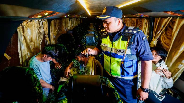 - fotoBERNAMA