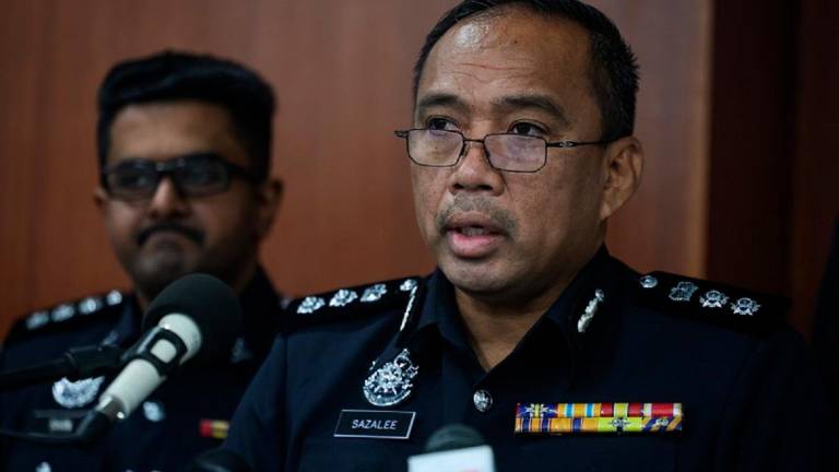 Ketua Polis Daerah Barat Daya ACP Sazalee Adam. - fotoBERNAMA