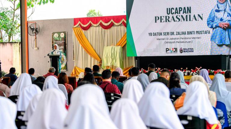 - fotoBERNAMA