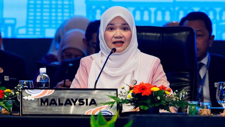 - fotoBERNAMA