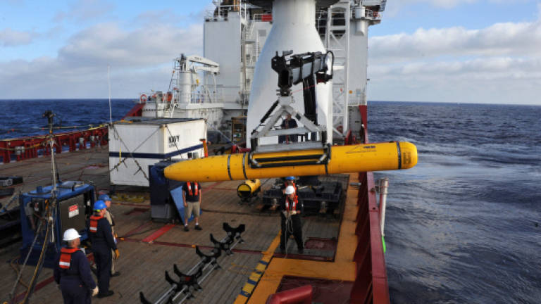 MH370: Mini-sub on second mission after first search aborted