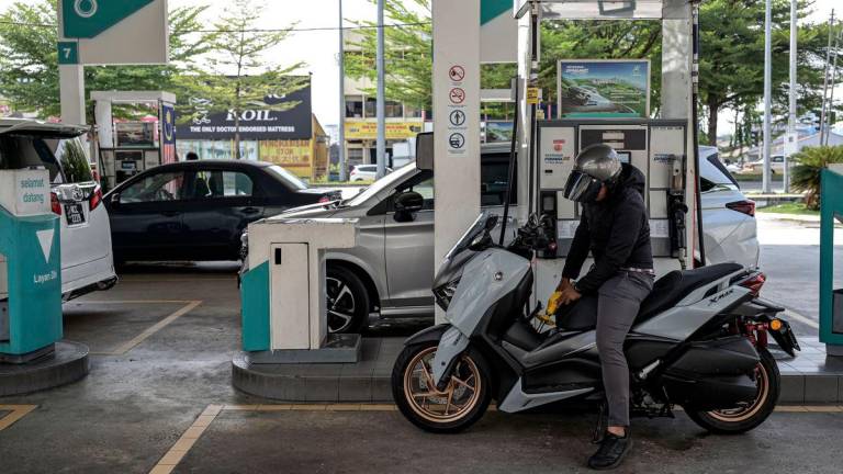 Gambar Hiasan sahaja: BUDI MADANI RON95 (BUDI95)-fotoBERNAMA