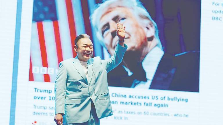 Teng says PropNex aims to make history by achieving the highest number of multisector property listings ever presented by a single agency at a property expo.