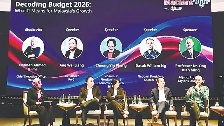 From left: Hong Leong Islamic Bank CEO Dafinah Ahmed Hilmi (moderator), Ang, Choong, Ng and Ong during a panel session at Hong Leong Bank’s post-Budget 2026 roundtable.