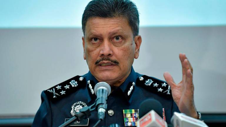Bukit Aman Internal Security and Public Order Department (JKDNKA) director, Datuk Seri Azmi Abu Kassim. - BERNAMApix