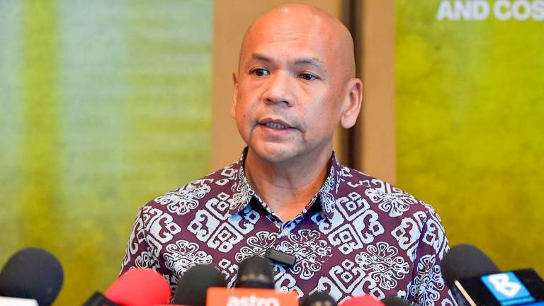 Domestic Trade and Cost of Living Minister Datuk Armizan Mohd Ali. - BERNAMApix
