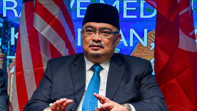 Timbalan Menteri Besar Kelantan Datuk Dr Mohamed Fadzli Hassan. - fotoBERNAMA
